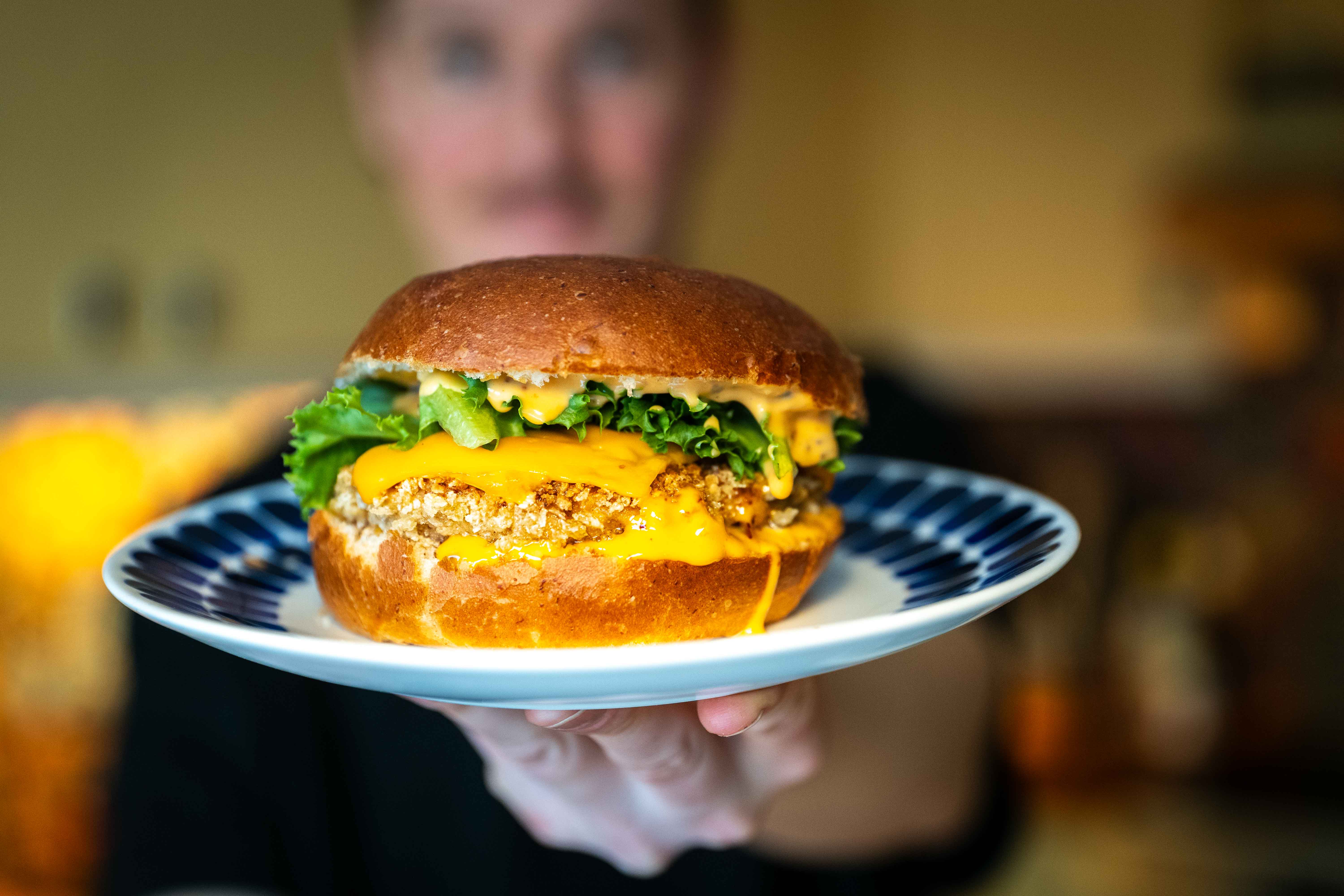 Hjemmelavet McChicken – Crispy kyllingeburger